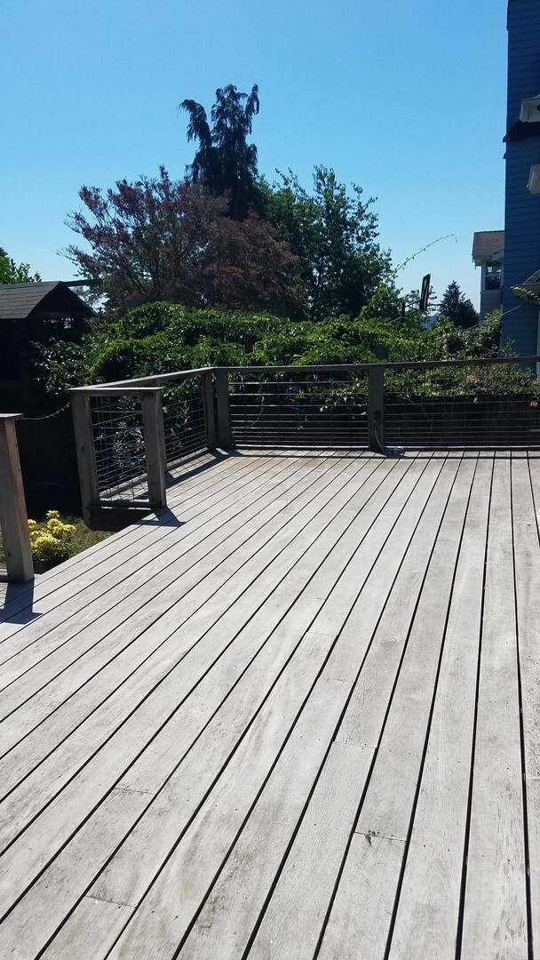 Building Photo - Updated Ravenna 4 Bed / 2 Bath Home