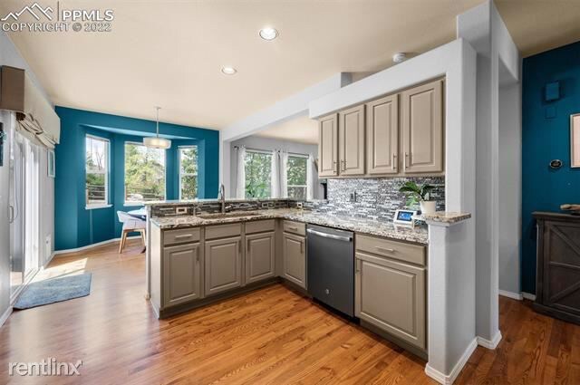 Building Photo - 12320 Grand Teton Dr