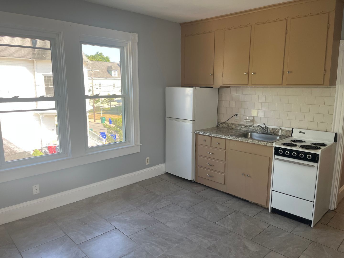 Building Photo - 170 Union St