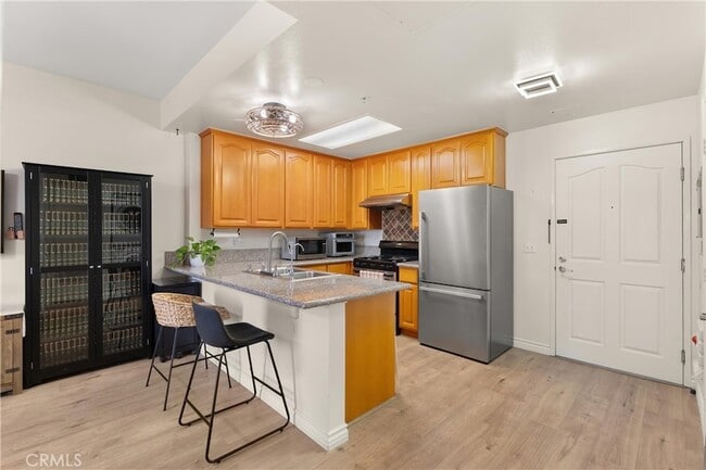 Building Photo - 17888 Alburtis Ave