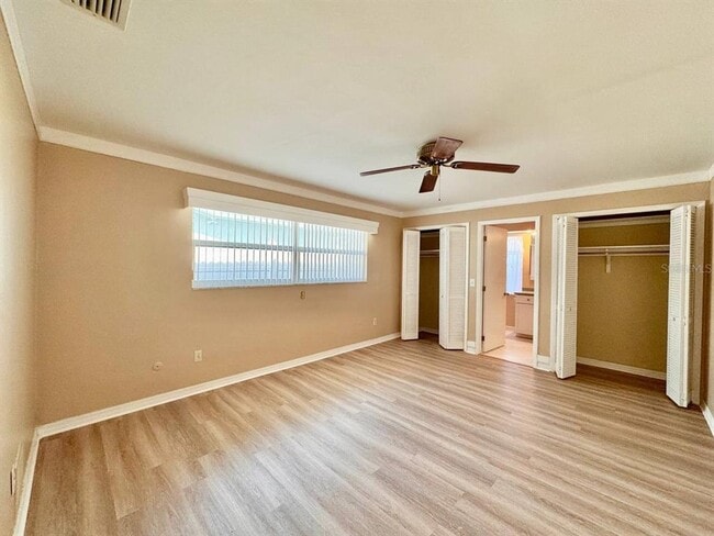 Building Photo - 2060 Attache Ct