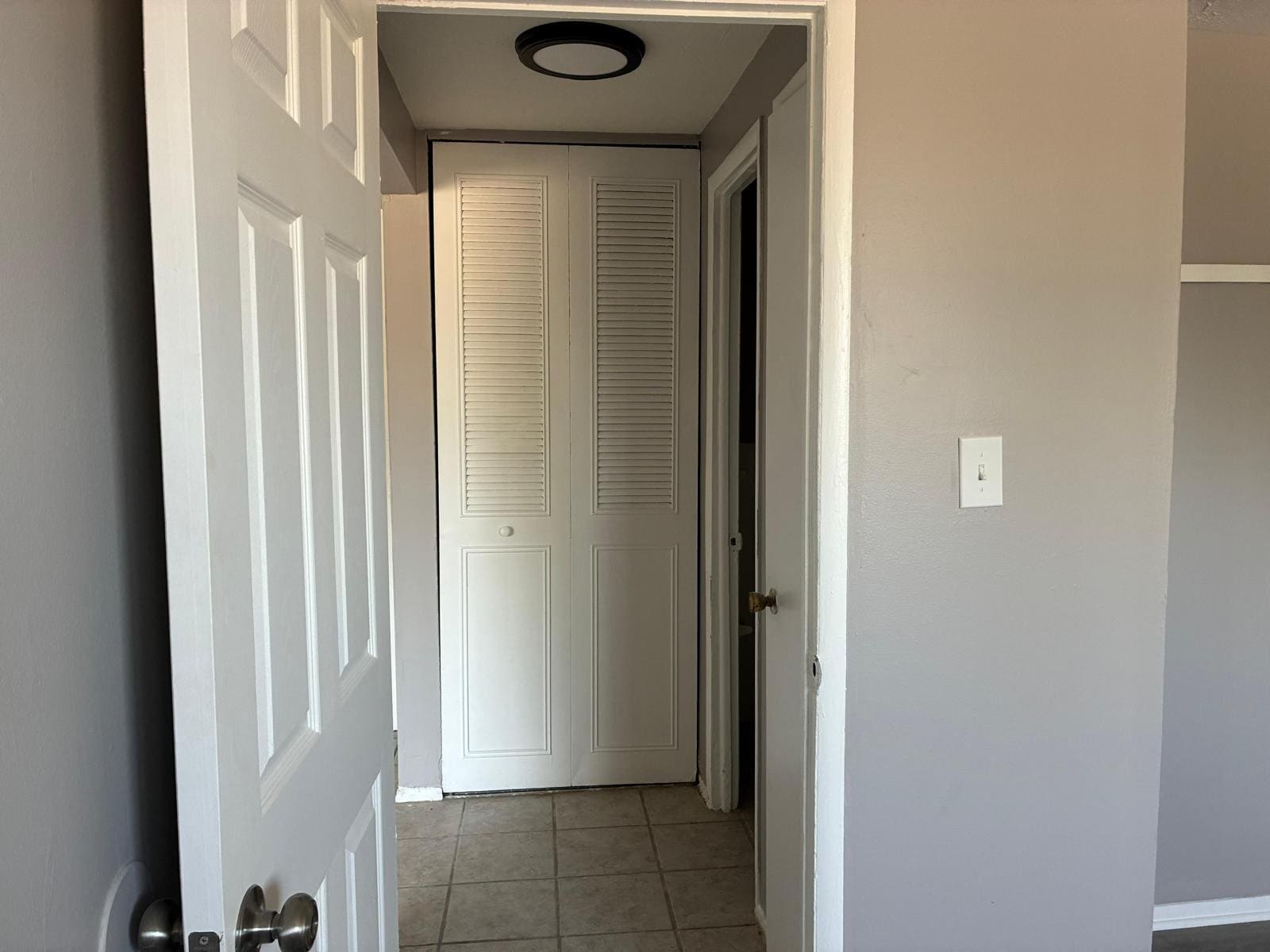 Building Photo - 13540 Superior Rd