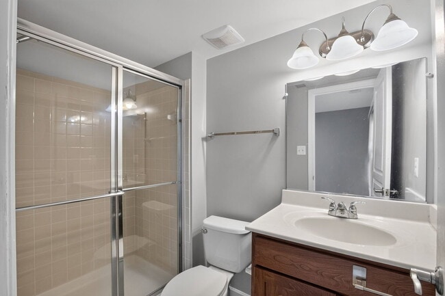 Building Photo - 23111 Foxglove Way