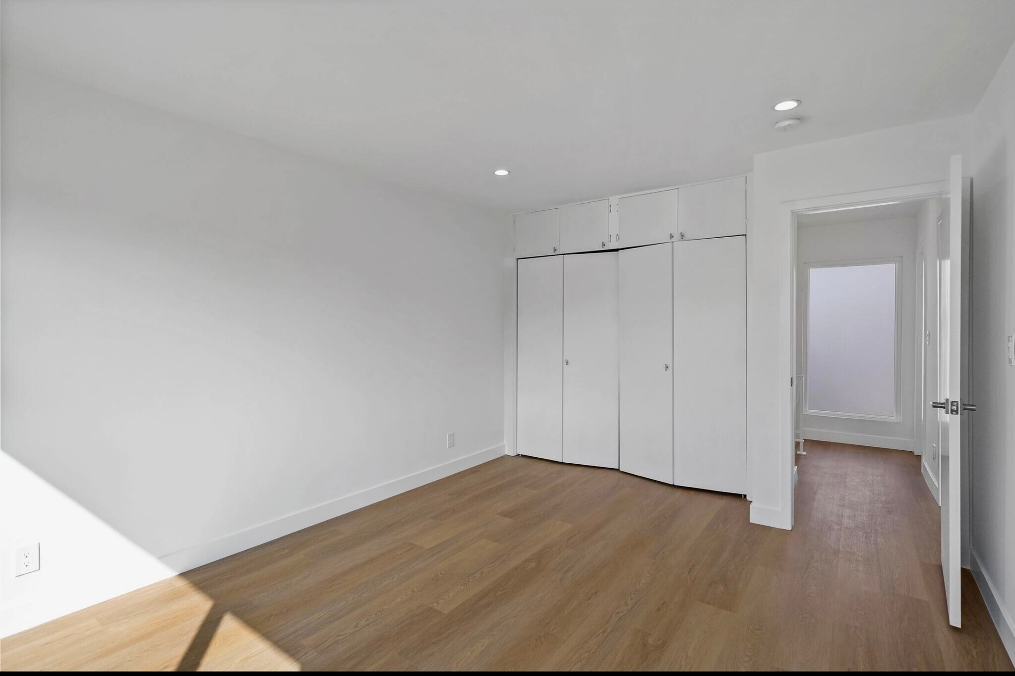 Building Photo - 2915 Hauser Blvd