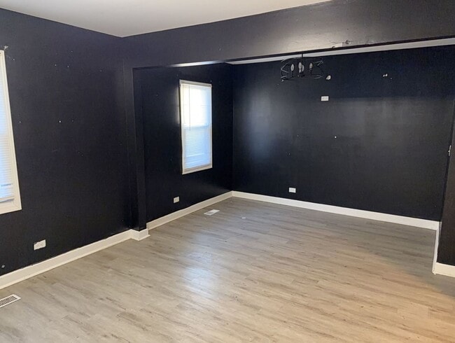 Building Photo - 756 Newell Ave