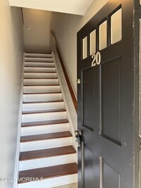Building Photo - 96 East Ave