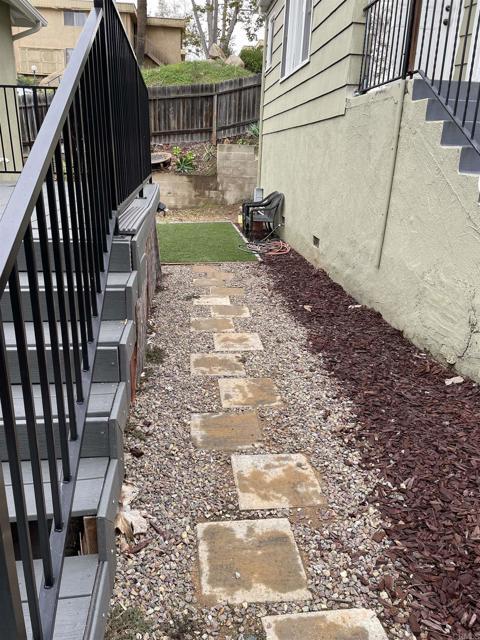 Building Photo - 8545 Lemon Ave