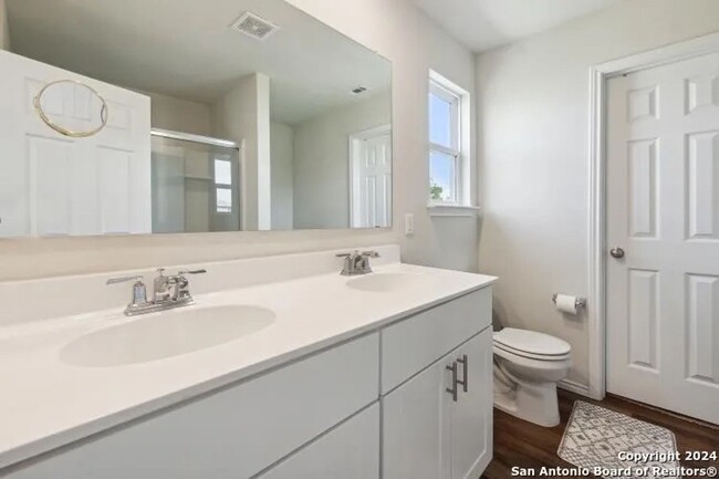 Building Photo - 13352 Sendero Roble