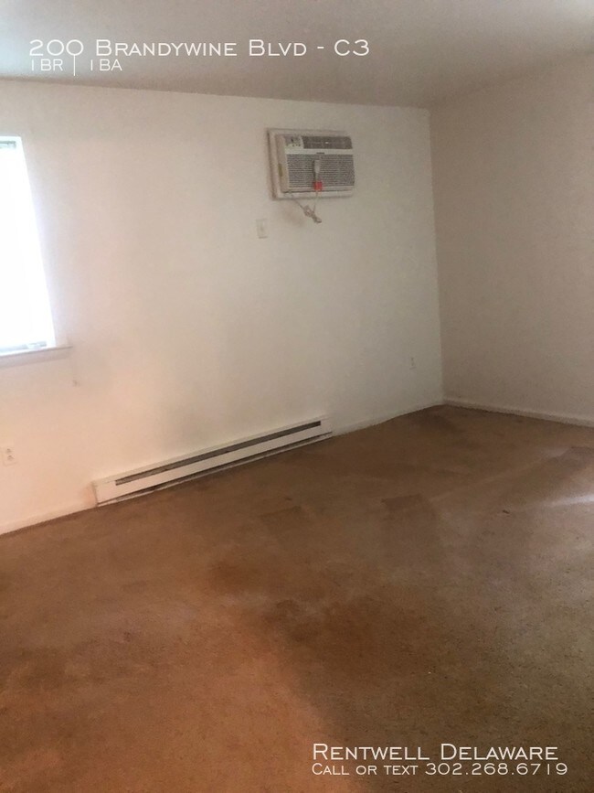 Building Photo - Garden Club Apartments (800.00)