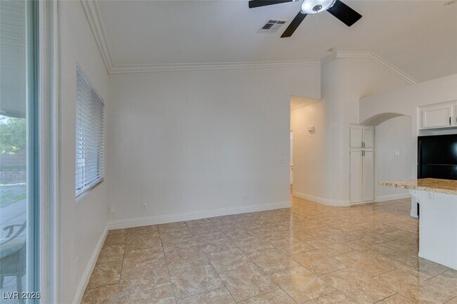 Building Photo - 669 Pacific Cascades Dr