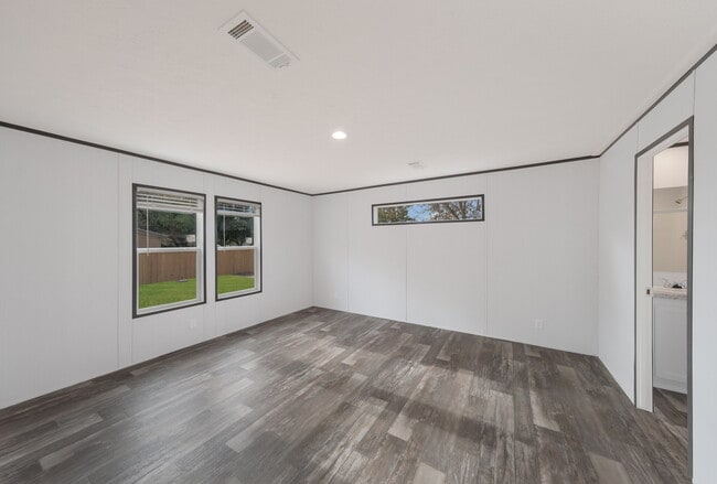 Building Photo - 1330 FM1101