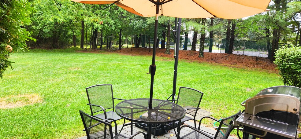 Patio - 1103 Roseberry Ct