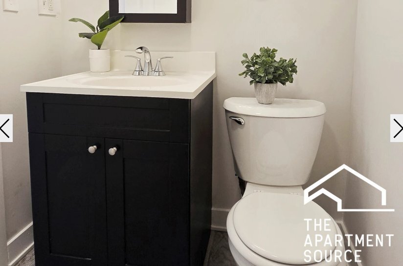 Building Photo - 732 W Roscoe St