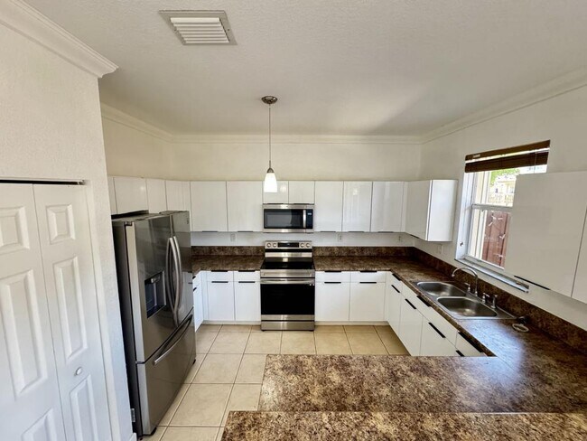 Building Photo - 12975 SW 135th St