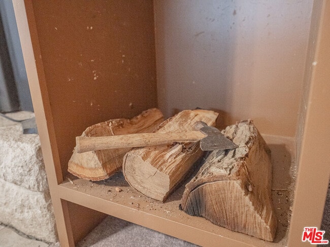 Building Photo - 233 Corona Cir