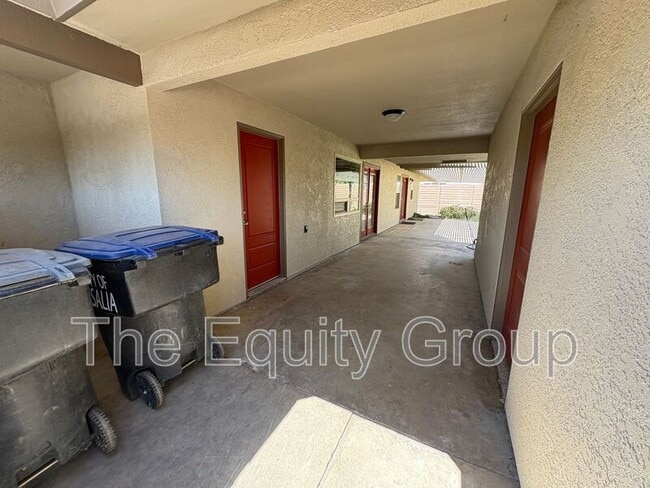 Building Photo - 2322 E Vassar Dr
