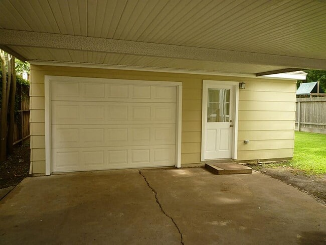 Building Photo - 4107 Riley St