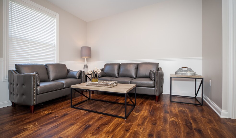 Cornerstone Dekalb Apartments 124 E Lincoln Hwy Dekalb IL 60115