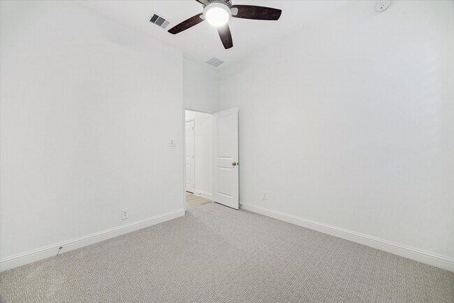 Building Photo - 21714 Swift Flier Ln