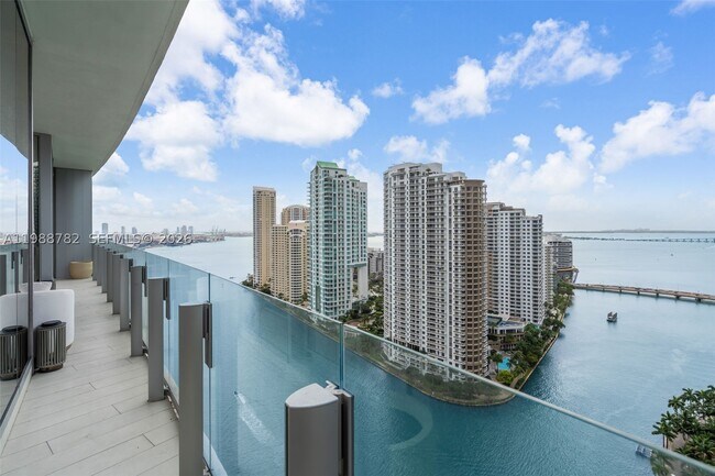 Building Photo - 300 Biscayne Blvd