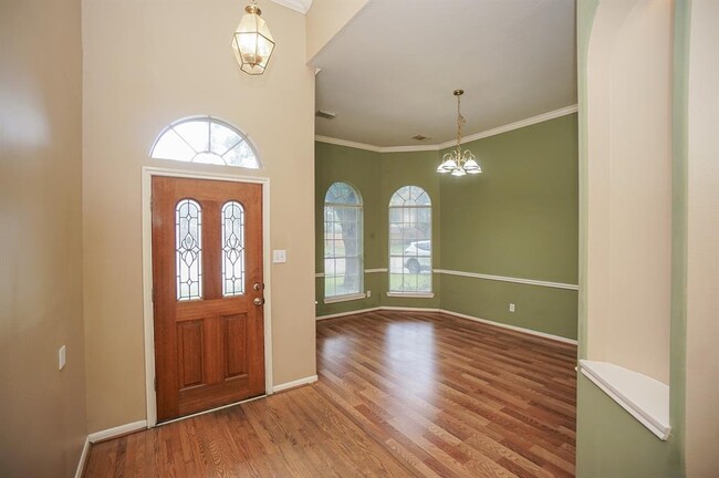 Building Photo - 1634 Emerald River Dr