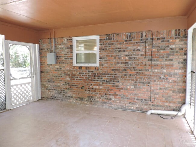 Building Photo - 6879 Trail Ride S