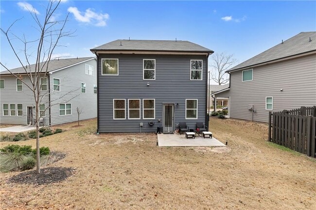 Building Photo - 715 River Gdns Dr