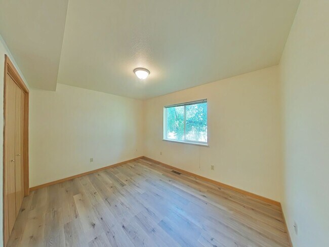 Building Photo - 2491 Wheeler Dr