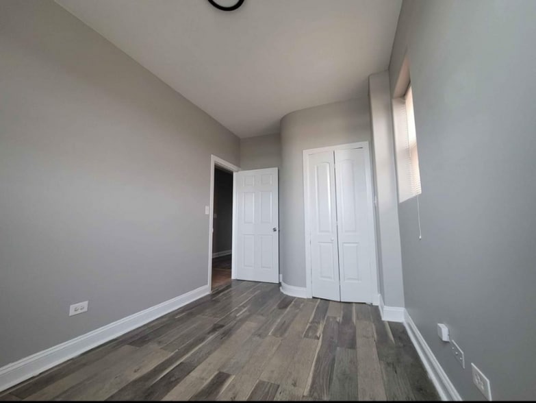 Building Photo - 527 N Homan Ave.