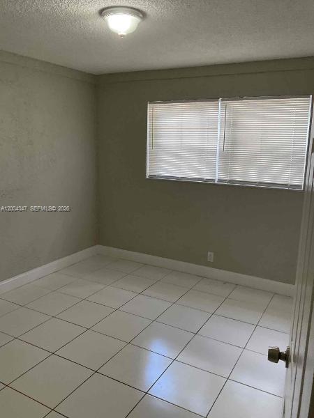 Building Photo - 1389 SW 24th Ave