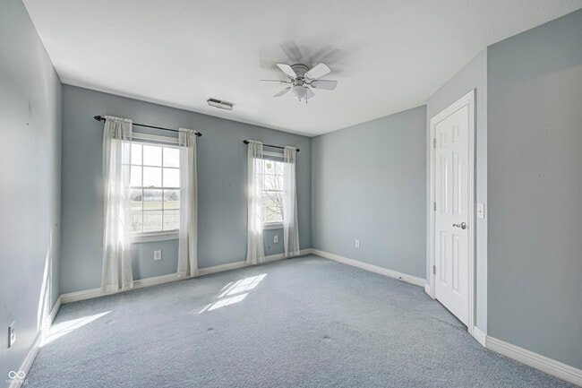 Building Photo - 2009 W 250 N