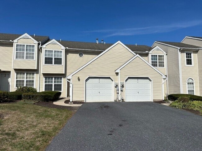 Primary Photo - 6212 Spring Knoll Dr