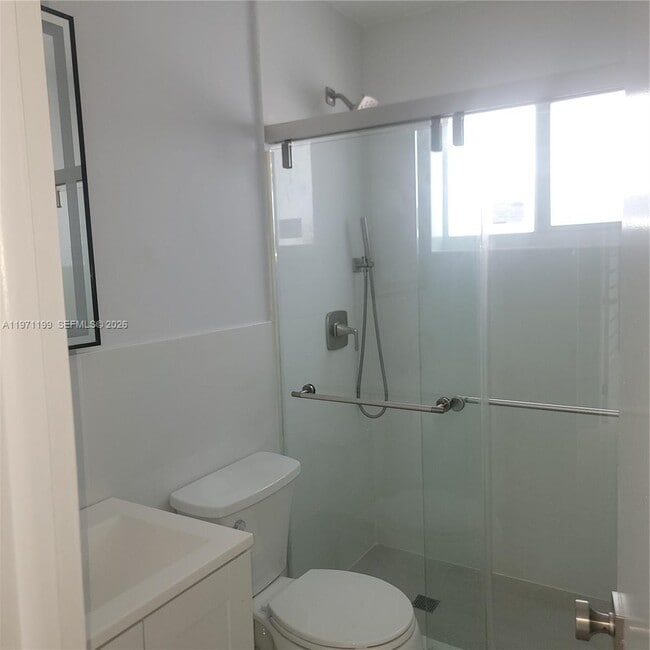 Building Photo - 551 NW 60th Ct