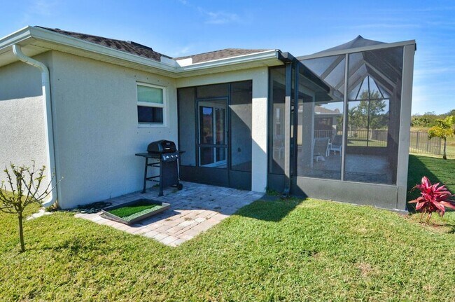 Building Photo - 3524 Carriage Pointe Cir