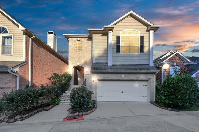 Primary Photo - 12819 Kingsbridge Ln
