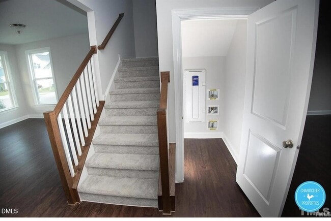 Building Photo - 628 Gold Coast Dr