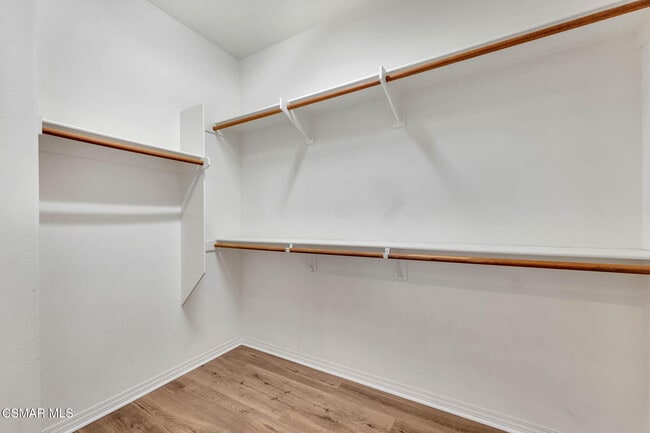 Building Photo - 22632 Dragonfly Ct