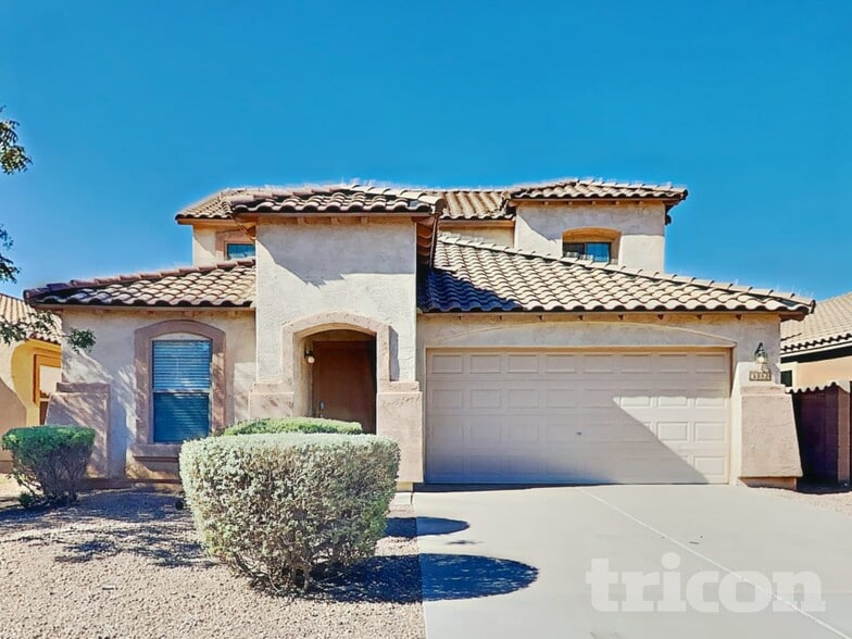 Building Photo - 43371 W Elizabeth Ave