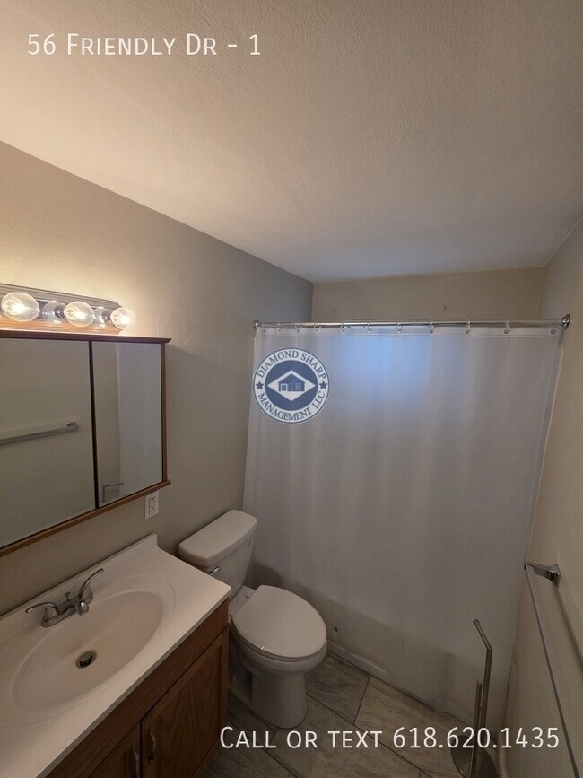 Building Photo - 56 Friendly Dr