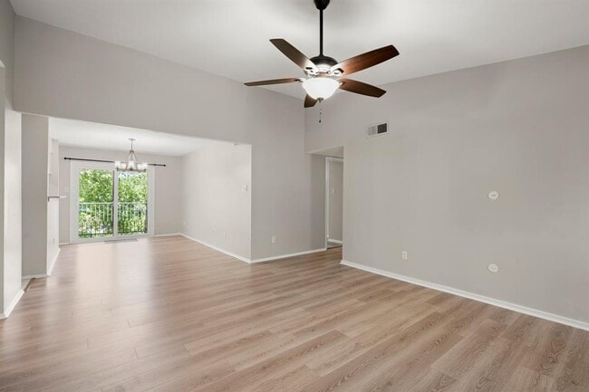 Building Photo - 4159 Steck Ave
