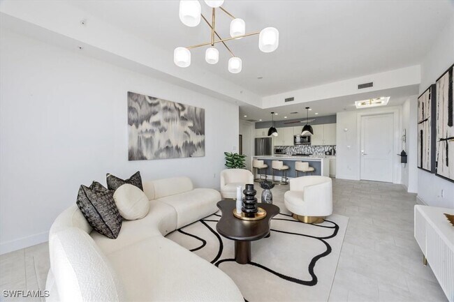 Building Photo - 1111 Central Ave