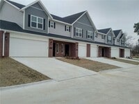 Building Photo - 2725 W Kilimanjaro Way