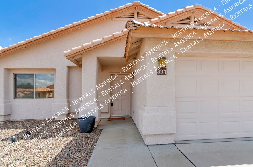 Building Photo - 894 N Sugar Maple Pl
