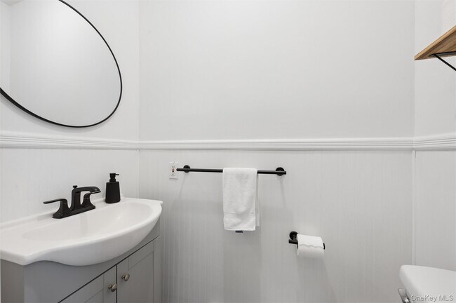 Building Photo - 97 Grant Dr