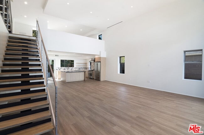 Building Photo - 4143 Madison Ave