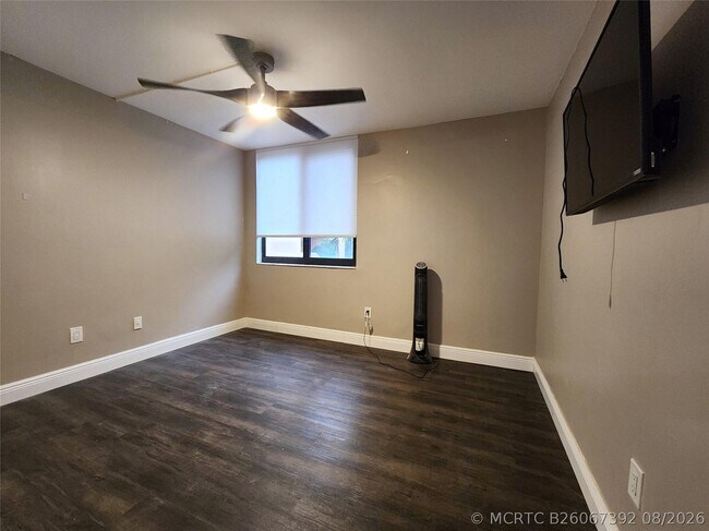 Building Photo - 755 Dotterel Rd