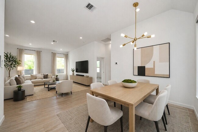 Building Photo - 15623 Red Panda Rd