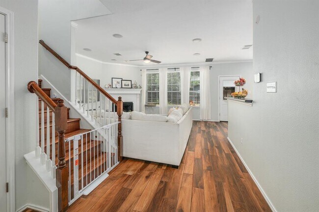 Building Photo - 1305 Horseshoe Ranch Dr