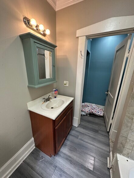 Building Photo - 1446 Marion Pl