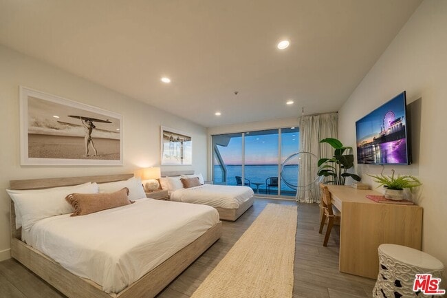 Building Photo - 26508 Latigo Shore Dr